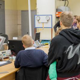 Na zdjęciu uczestnicy spotkania z cyklu #zawszeciekawi