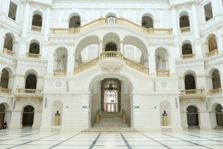 Na zdjęciu wnętrze Gmachu Głównego Politechniki Warszawskiej