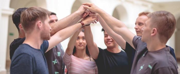 Zdjęcie studentów Politechniki Warszawskiej