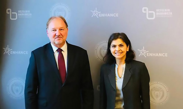 Zdjęcie Rektora PW prof. Krzysztofa Zaremby oraz Ambasador Indii w Polsce i na Litwie Nagmy M. Mallick