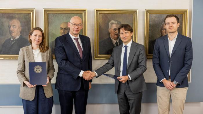 Na zdjęciu: podpisanie umowy o współpracy z Polenergią