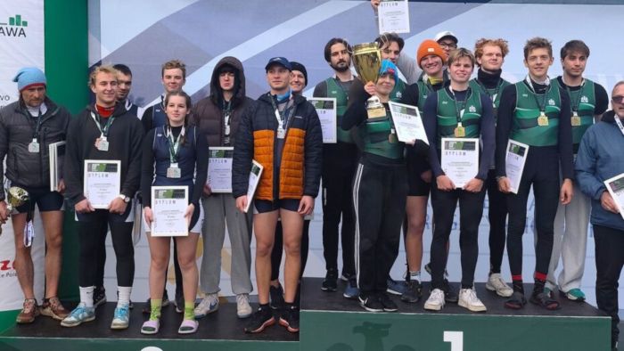 Regaty UW-PW – kolejny puchar dla naszej reprezentacji