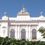 Widok Gmachu Głównego od strony pl. Politechniki